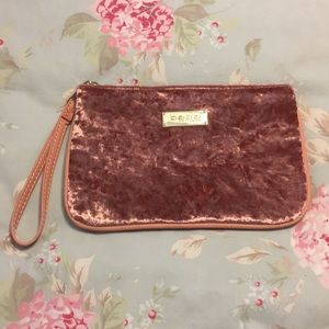 Bebe clutch ✨👛✨